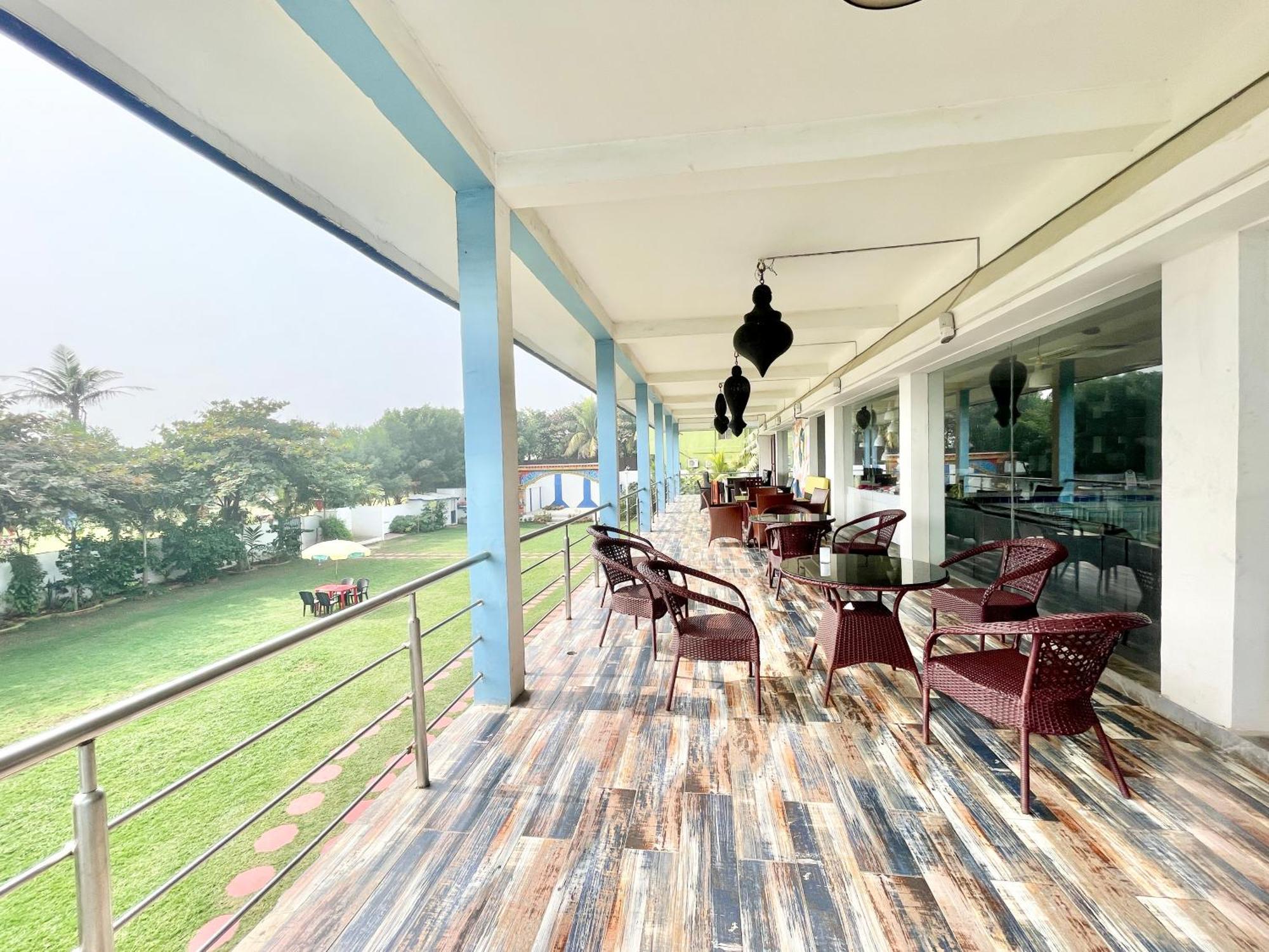 Hotel V-I Near Sea , Puri Private-Park -Gym-Spa Fully-Airconditioned-Hotel Lift-And-Parking-Facilities Breakfast-Included 외부 사진
