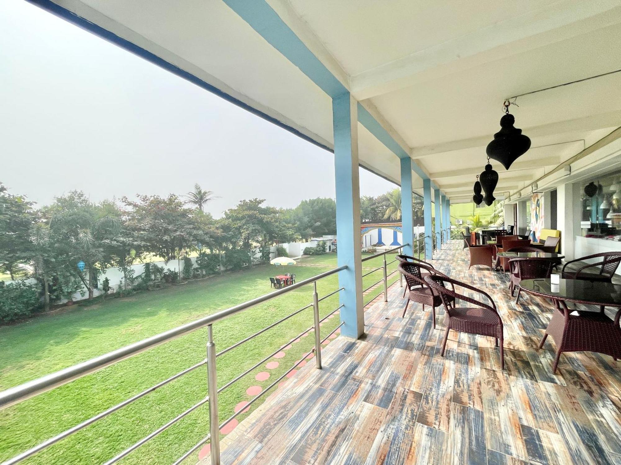 Hotel V-I Near Sea , Puri Private-Park -Gym-Spa Fully-Airconditioned-Hotel Lift-And-Parking-Facilities Breakfast-Included 외부 사진