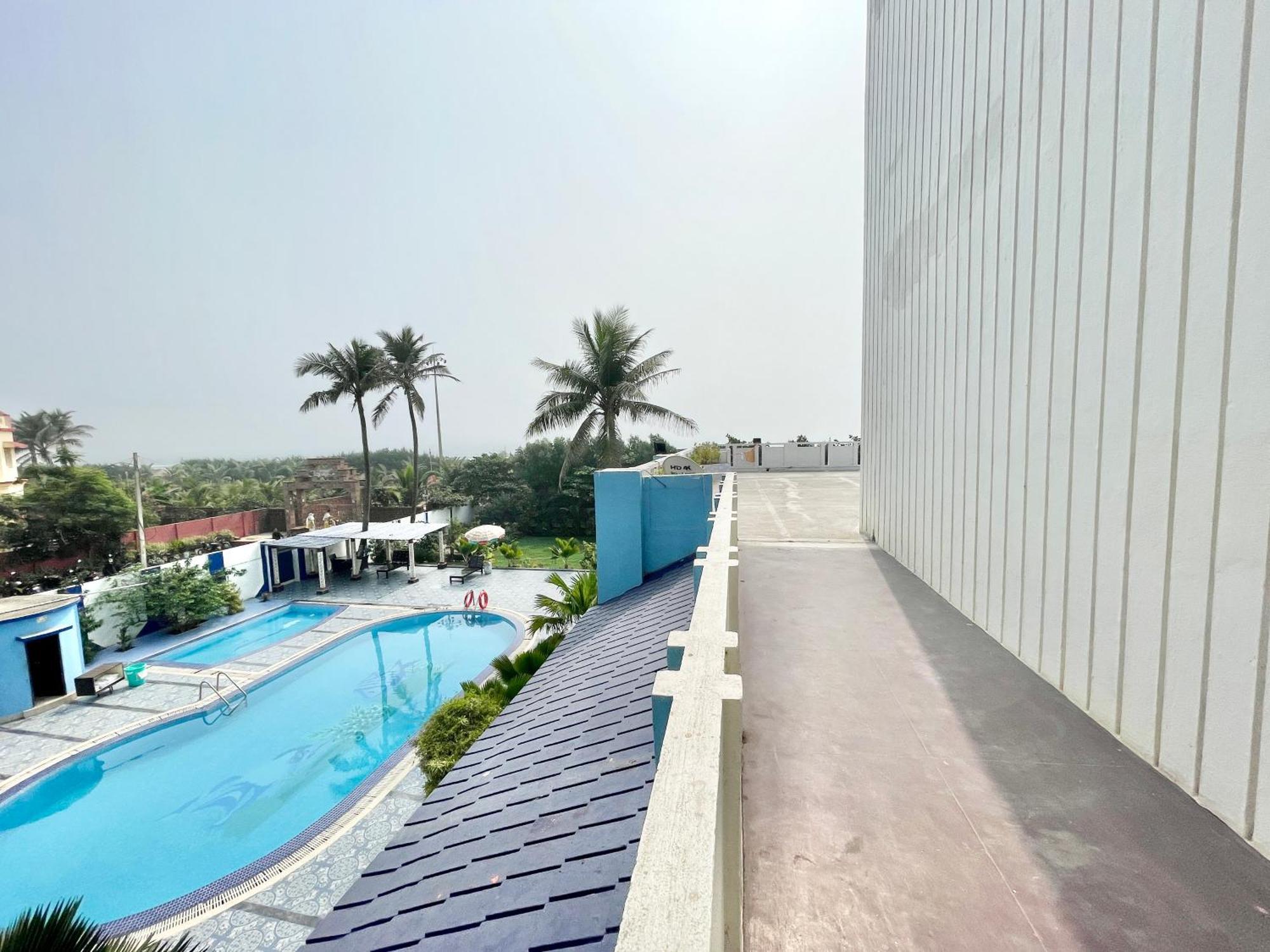 Hotel V-I Near Sea , Puri Private-Park -Gym-Spa Fully-Airconditioned-Hotel Lift-And-Parking-Facilities Breakfast-Included 외부 사진